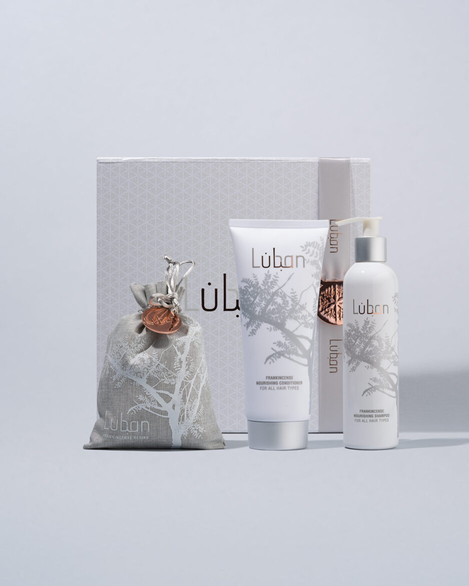 Hair related items displayed outside Luban's gift box